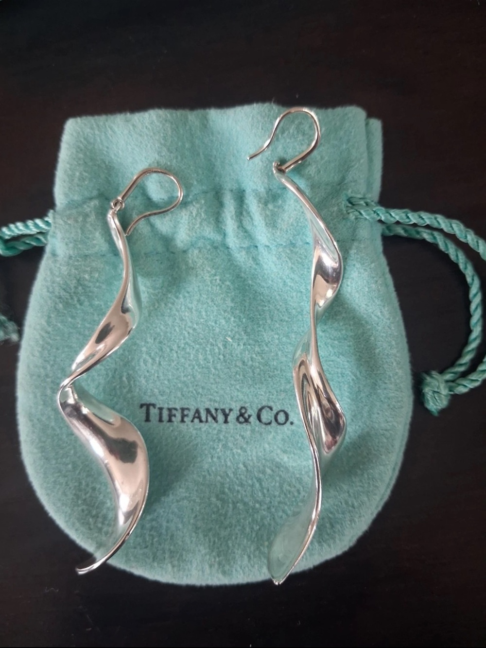 Tiffany & Co. Auth Frank Gehry Orchid Drop Earrings w/Pouch ✨EUC✨Rare✨